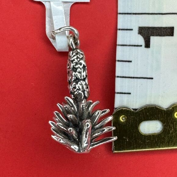 925 Silver Cactus Charm - Picture 1 of 2